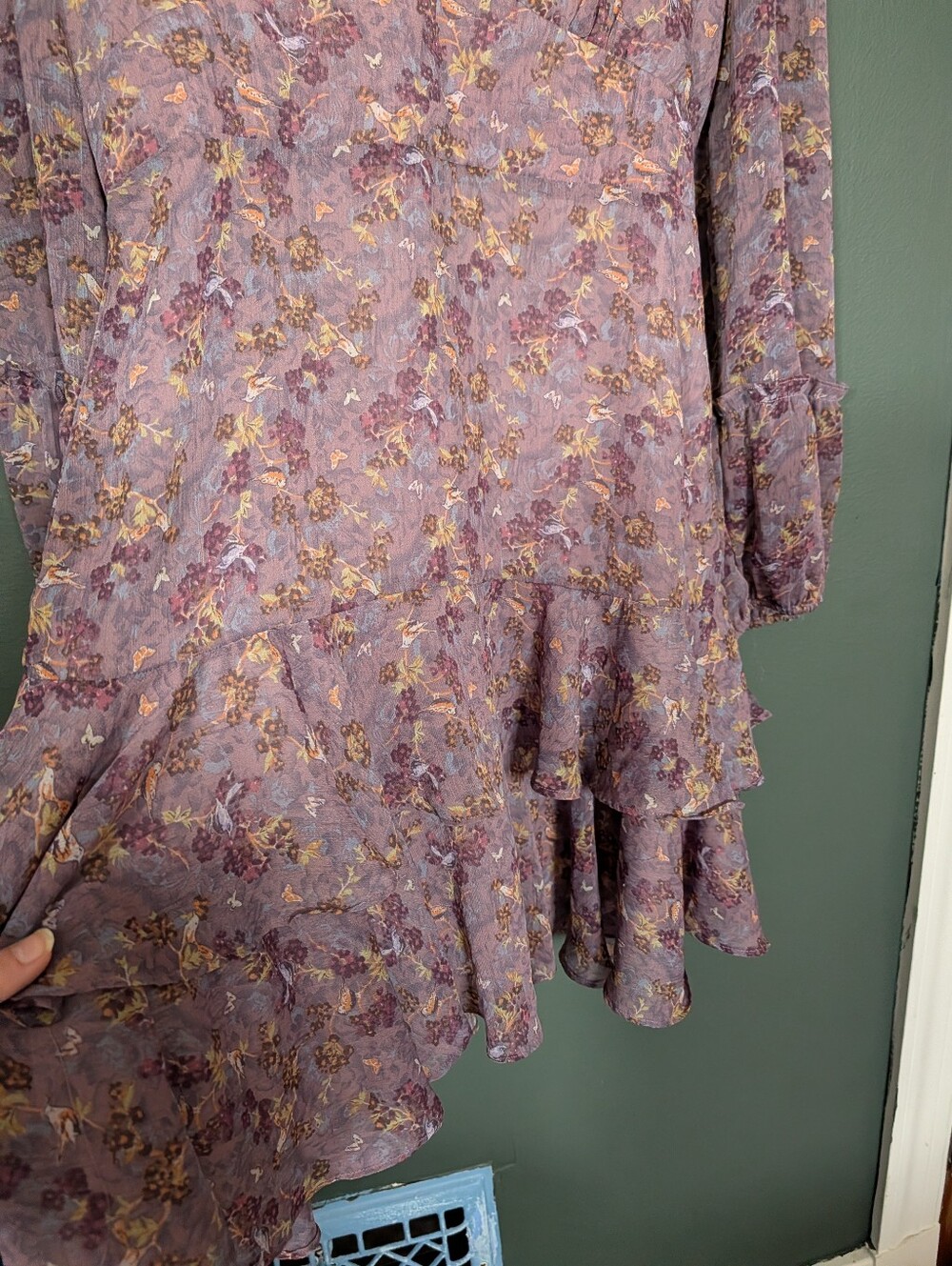 Code X Mode Women's Purple Floral V-Neck Tiered Long-Sleeve Floral Dress 🩵 - Picture 6 of 11
